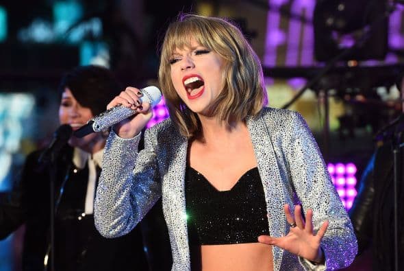 Tres fanáticas de Taylor Swift salvaron su vida gracias a las pulseras luminosas que estaban usando al momento del accidente.