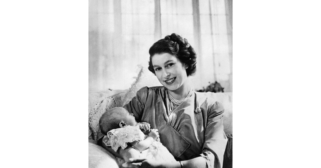 reina Isabel II y princesa Ana