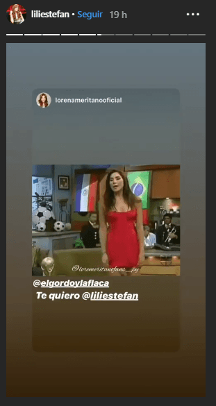 En los breves videos, es posible observar cómo las dos presentadoras se dieron elogios en el programa.