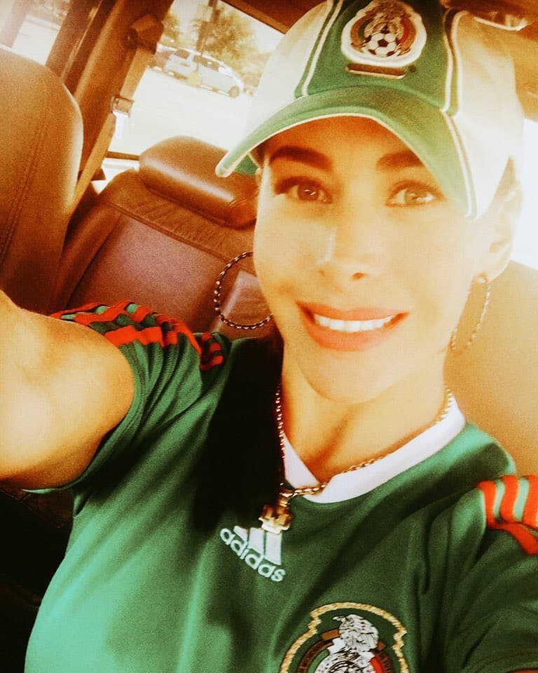 Enfatizó que ella no ha emitido algún comentario negativo hacia sus compañeros de trabajo en sus redes sociales y aseguró que defenderá la buena relación que existe en la intimidad del proyecto.