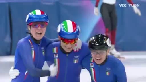 Italia sorprende y se lleva el oro en relevos mixtos de pista corta