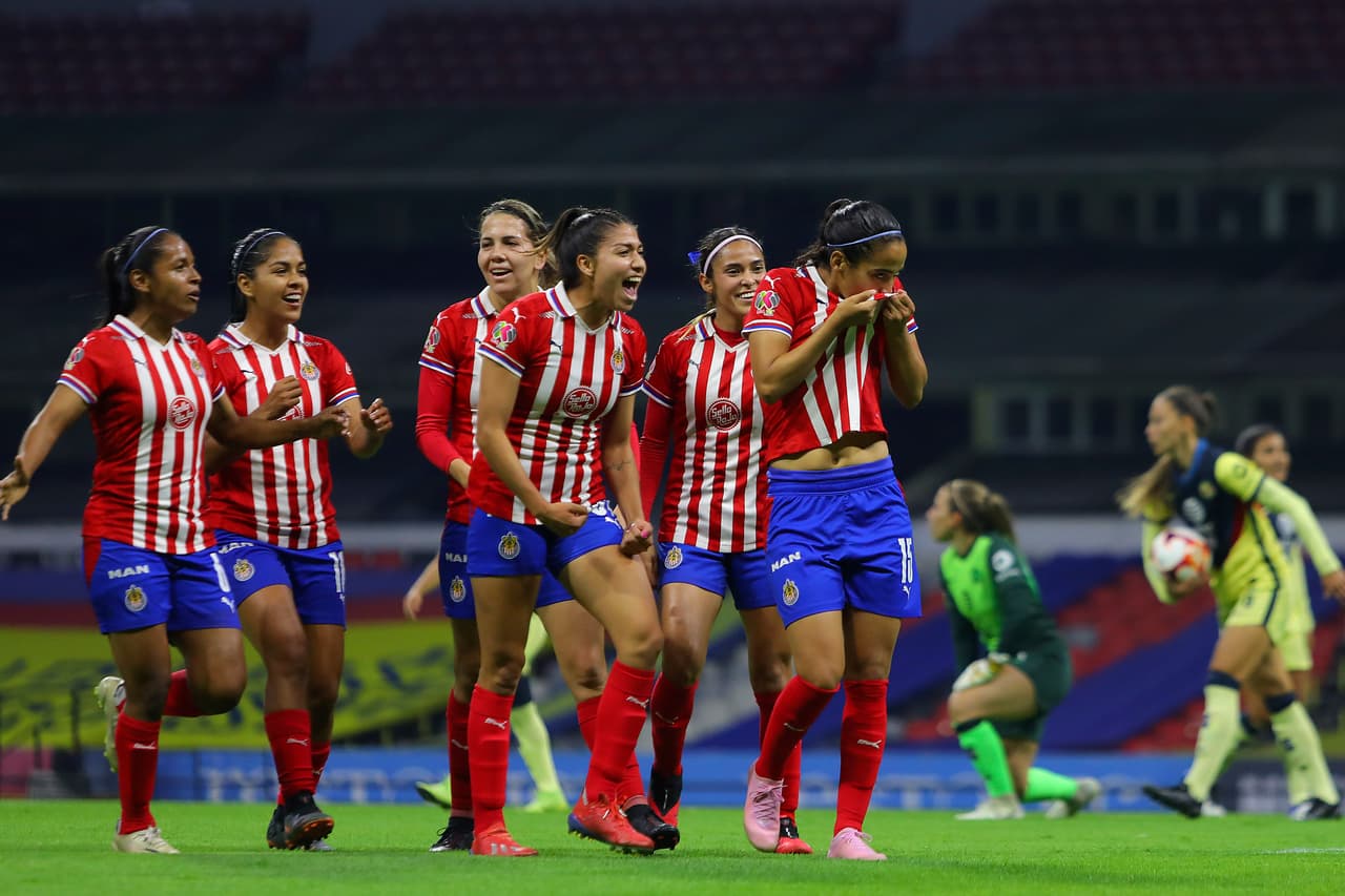 Las Chivas pasaron sobre las Águilas con un marcador de 2-4. En la siguiente jornada de la competición, las tapatías se medirán a las universitarias, mientras que las de Coapa visitarán la comarca.