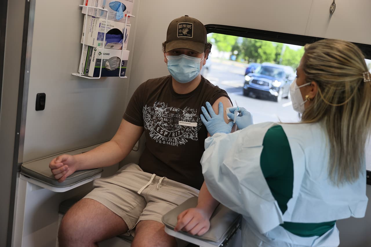 Florida registra 3,406 nuevos contagios de coronavirus y otras 22 muertes 