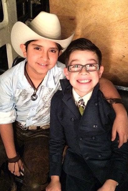 Los pequeños también lograron hacer una bonita amistad, tal fue el caso de Nartoomid Barraza y Ángel García.