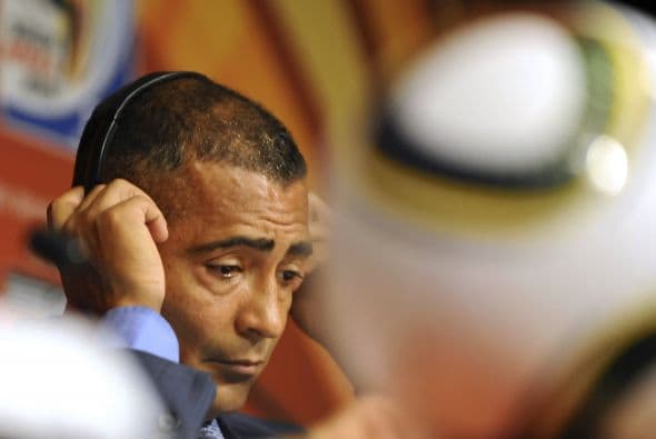 Romario fue elegido Diputado Federal de Brasil en 2010 y además fue uno de los más grandes críticos de la organización del Mundial de 2014 en su país por considerar que su pueblo tenía otras necesidades aparte del futbol.