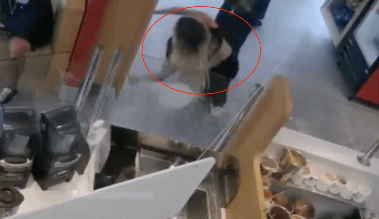 Mujer fue agredida en un local en Pembroke Pines, la policía busca identificar al sospechoso