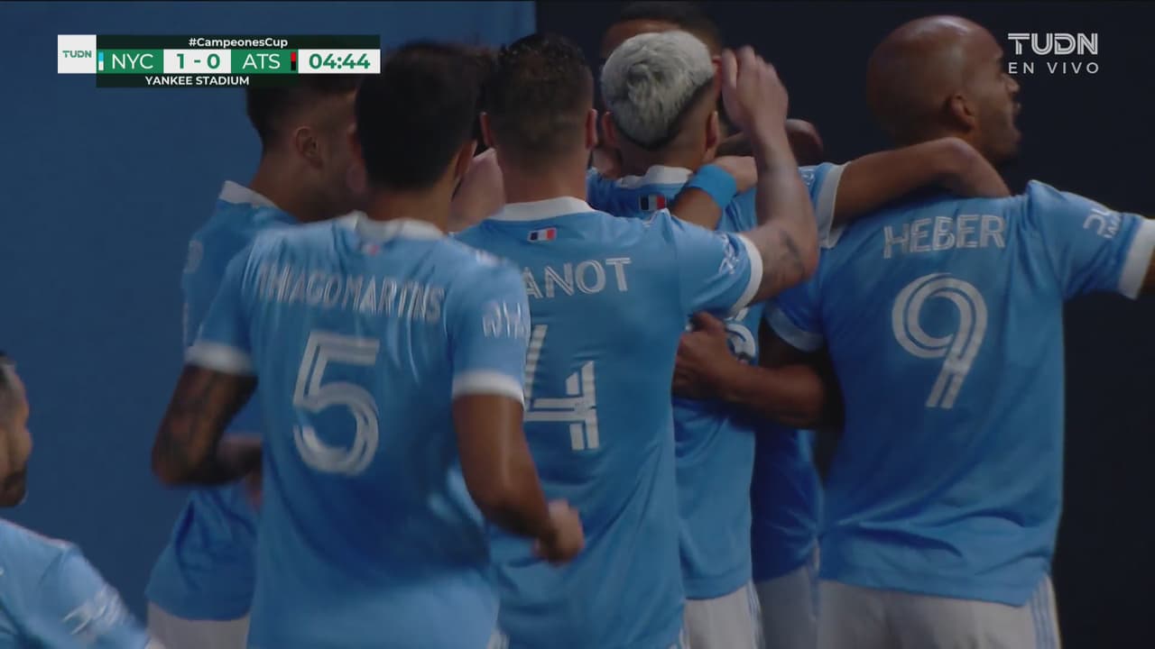 Error de Camilo Vargas y New York City FC hace el 1-0 de vestidor