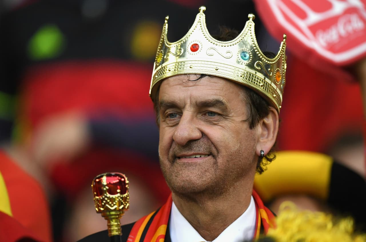 Los fans de Bélgica y Gales desbordaron la pasión en el Estadio de Lille durante los cuartos de final de la Eurocopa. Checa la vibra que lanzaron a sus equipos.