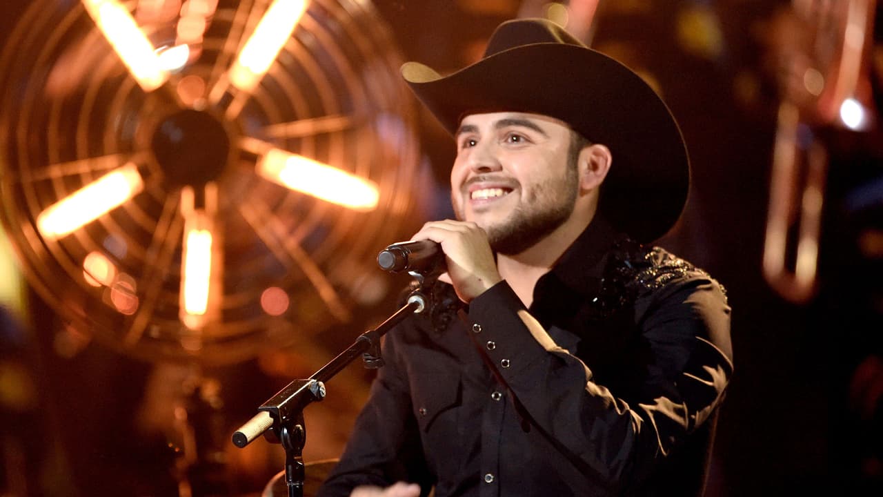 Gerardo Ortiz pide perdón a las mujeres por polémico videoclip 