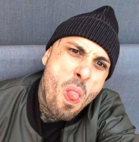 ¿A quién le sacas la lengua, Nicky Jam?
