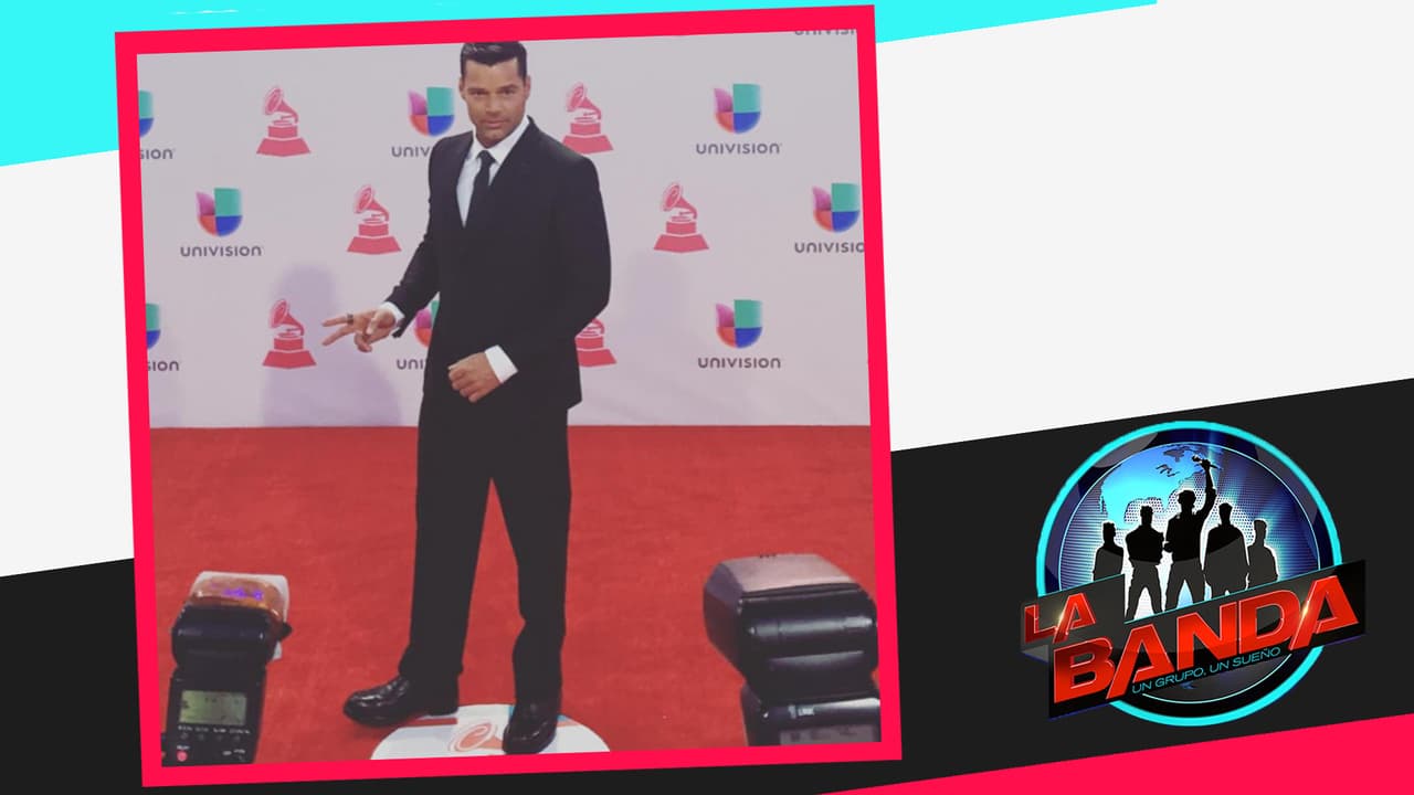 Ricky por supuesto alborotó las cámaras y los fanáticos que siempre le demuestran su amor y apoyo.