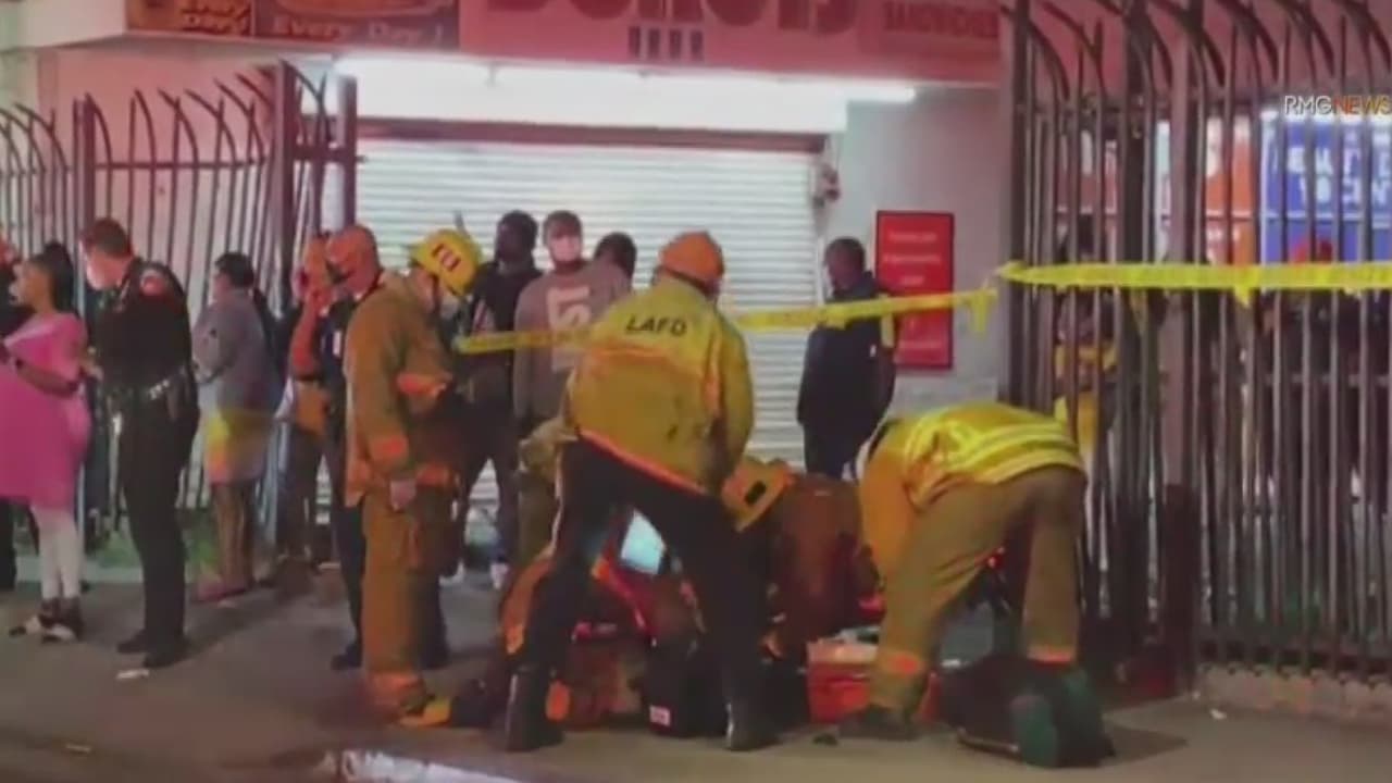 Choque vehicular deja tres adultos y dos niños heridos en Los Ángeles: las víctimas fueron hospitalizadas