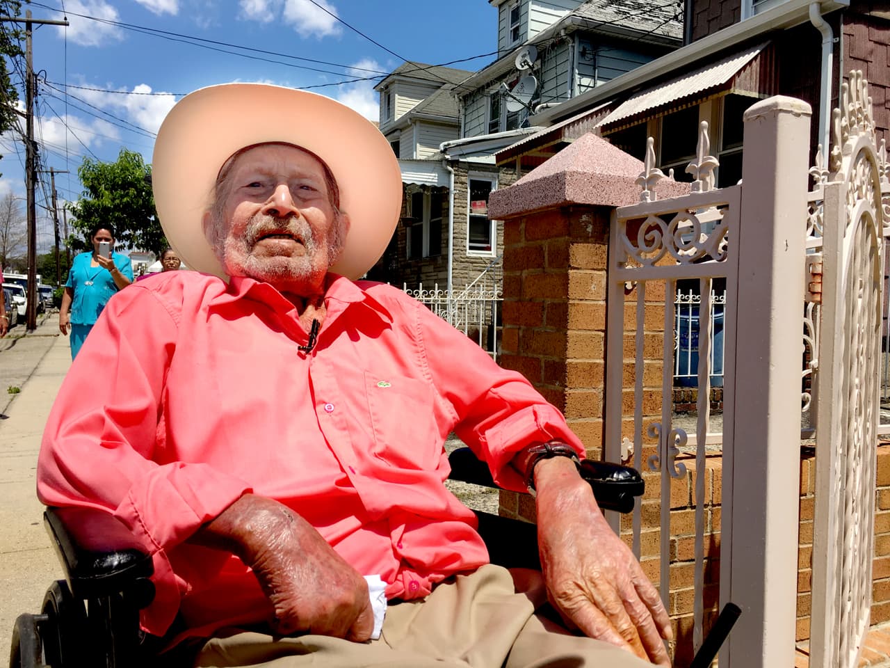 "Mi nombre es Juan Pablo Villalobos y tengo 116 años": Este es el hispano que podría ser el hombre más viejo del mundo