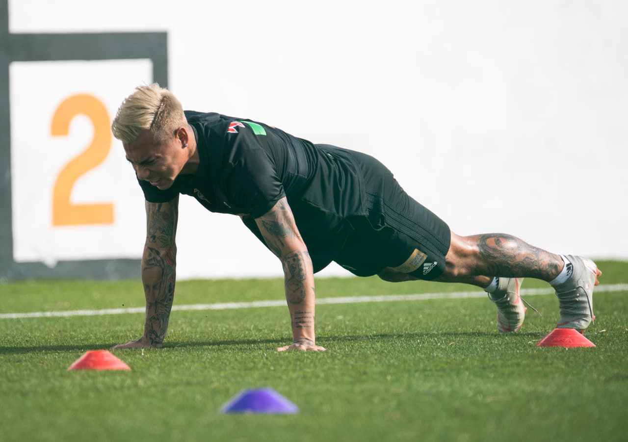 Juninho se integró al cuerpo técnico de Ricardo Ferretti en Tigres, club del que fue jugador y en el que ahora aporta su experiencia a sus compañeros en medio de los entrenamientos para el Clausura 2019.