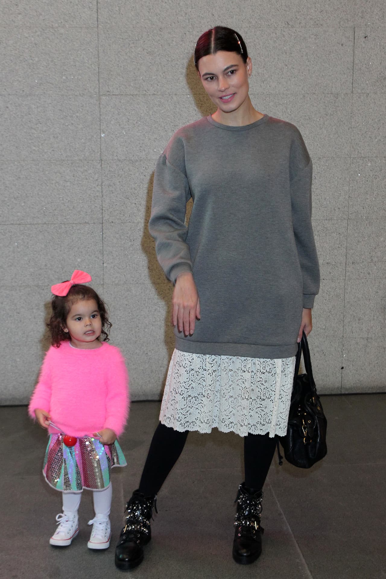 “Lamentablemente ahora pasó todo esto del coronavirus, y hay que esperar a ver qué pasa y dónde la vamos a inscribir”, continuó la modelo.