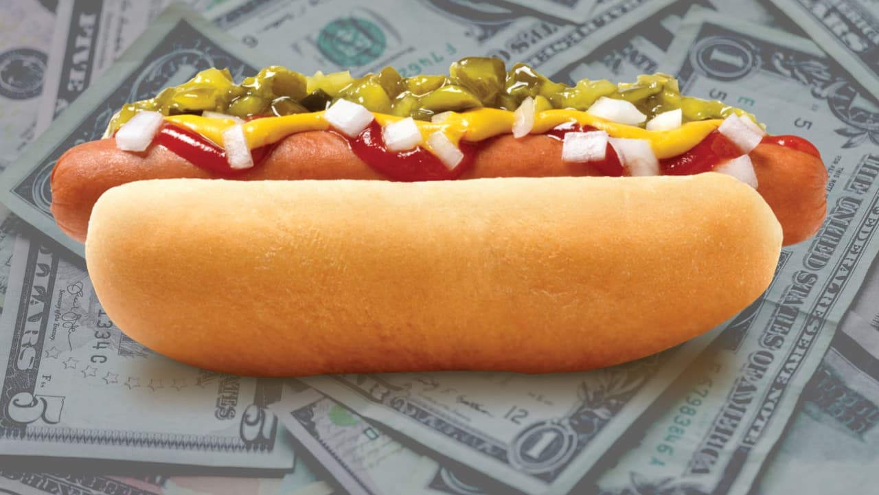Cómo los hot dogs tienen que ver con $33 millones adeudados a 230,000 residentes de Pensilvania