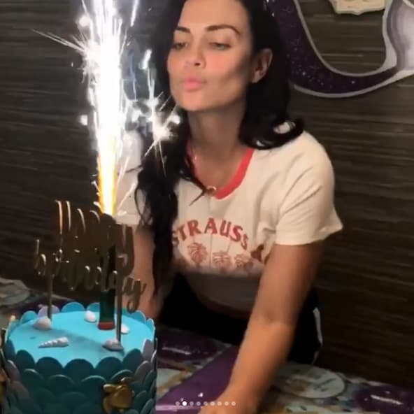 Laura Carmine cumplió 35 años el pasado 2 de abril y sus amigos más cercanos le organizaron una fiesta.