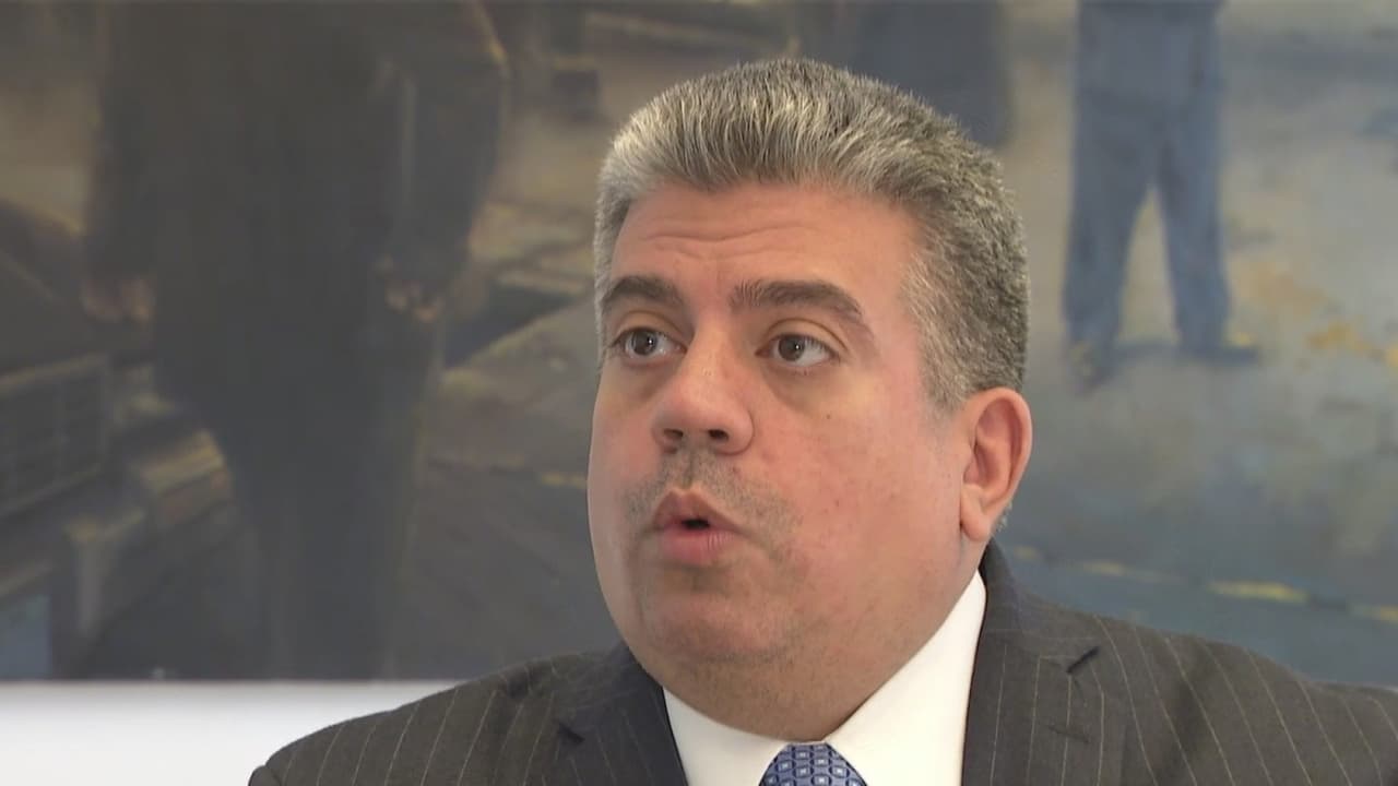 La fiscalía de Brooklyn encamina política para proteger de la deportación a inmigrantes por delitos menores