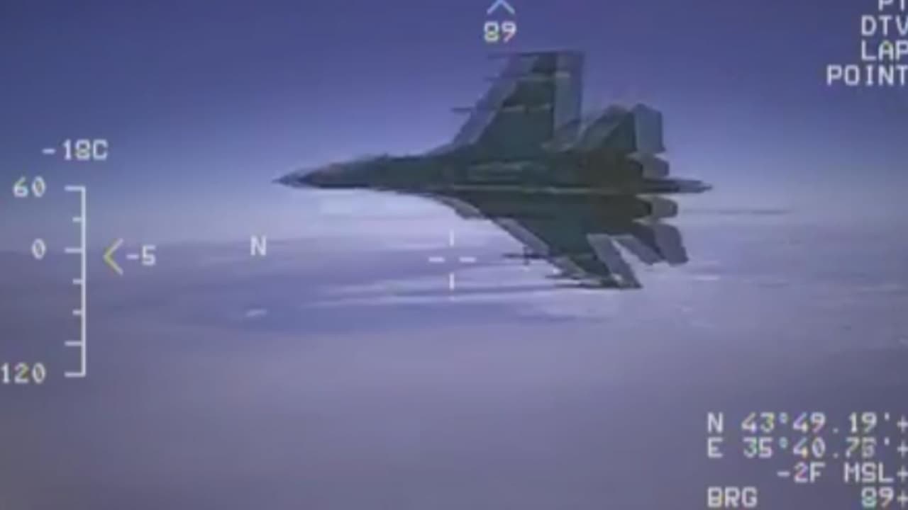 Así de cerca voló un caza ruso al interceptar un avión de reconocimiento de EEUU