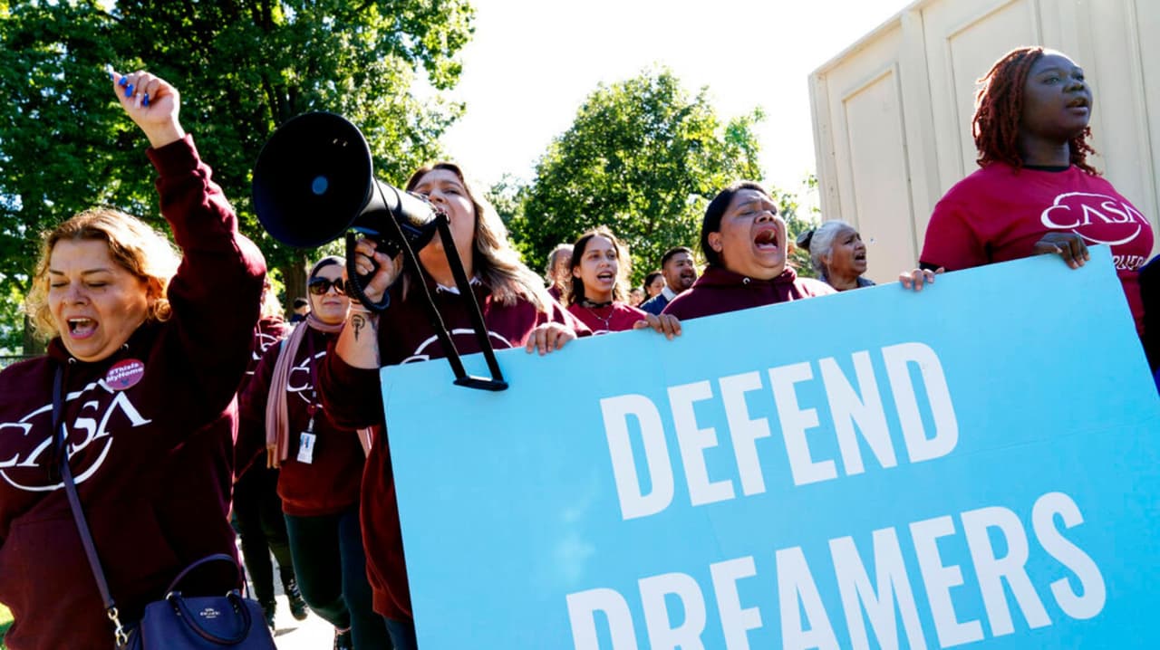 ¿Como Karla Toledo? Beneficiarios de DACA se encuentran en un limbo migratorio, te explicamos