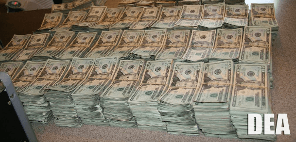 Así lavaba un empresario de Tijuana cientos de fajos de billetes del cartel de Sinaloa 