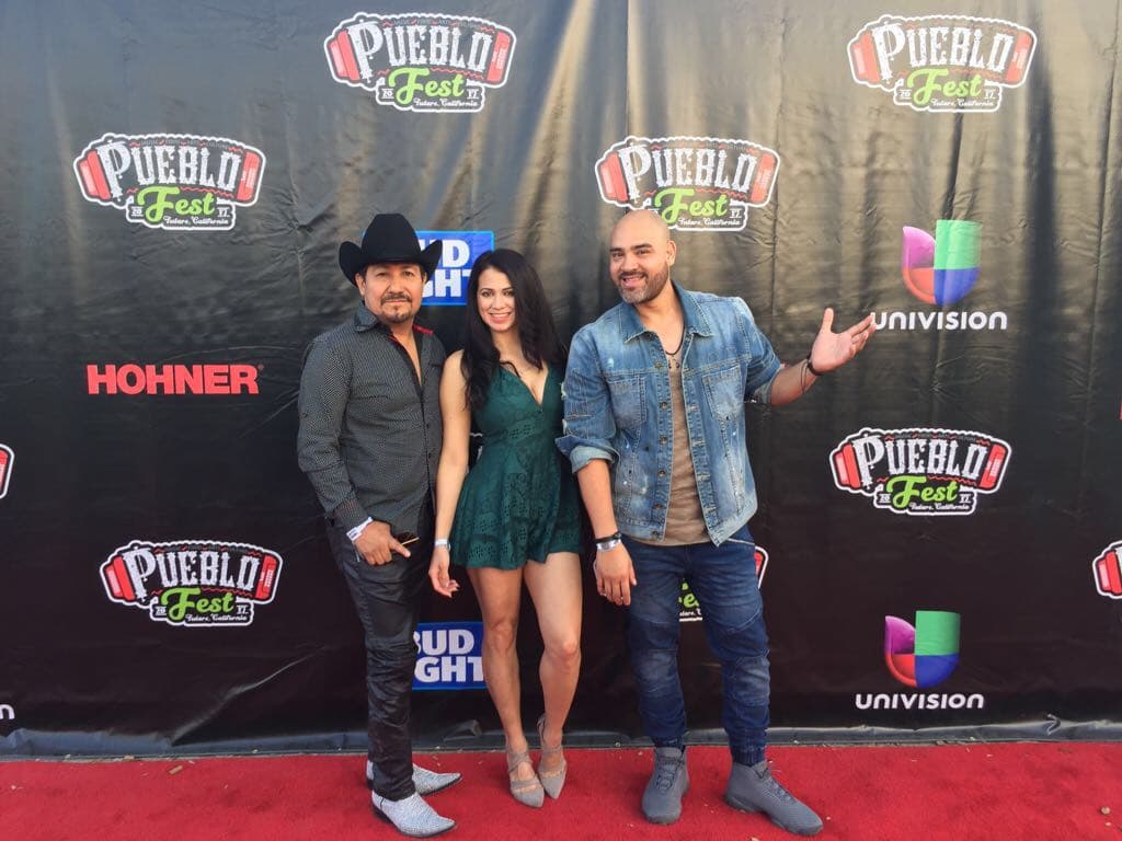 Felices de partipar en esta gran fiesta en Fresno.