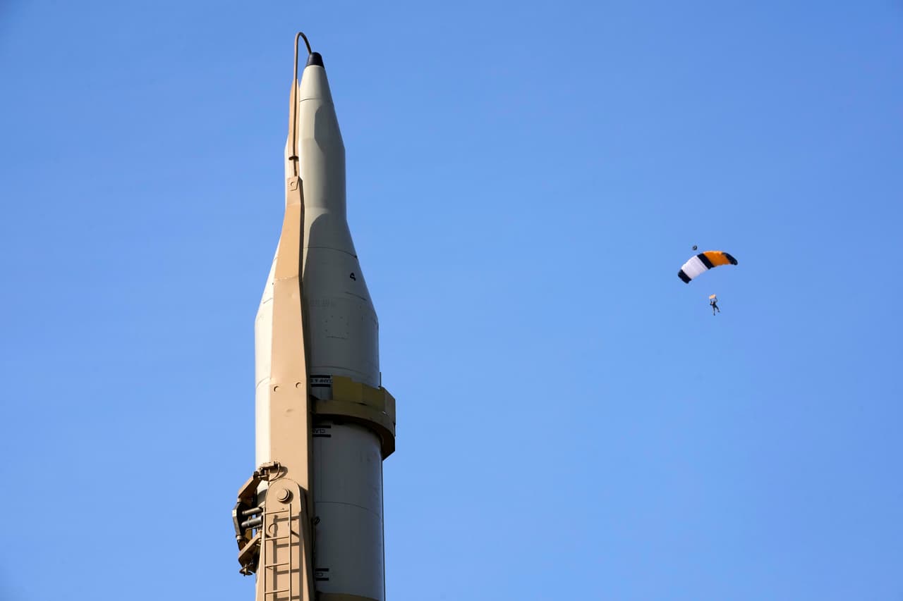 Irán lanza por primera vez el misil Sejil en un ataque contra Israel 