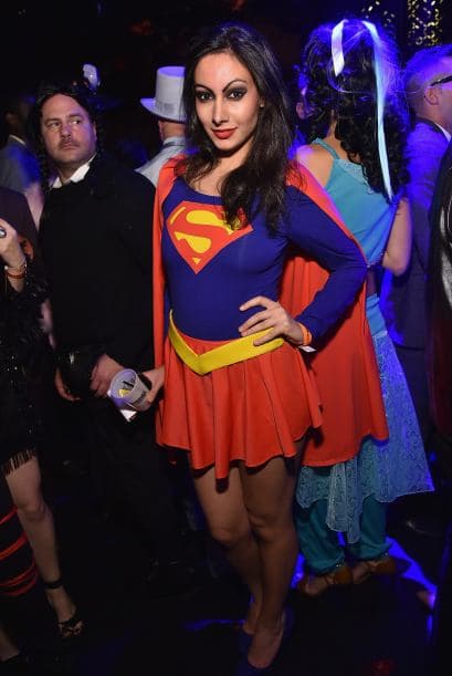 Super Girl estaba ahí para salvar a cualquiera.