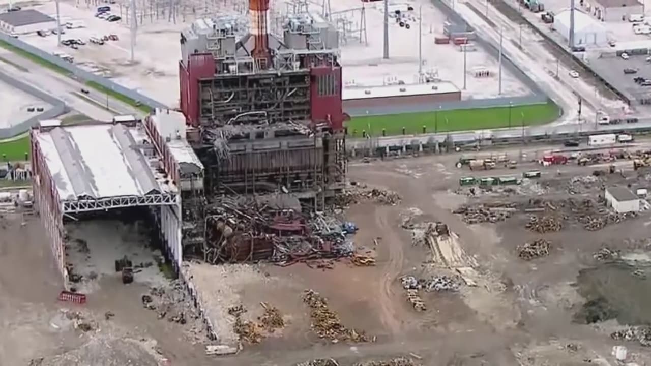 Molestia en la comunidad de La Villita por una nueva demolición en la planta Crawford