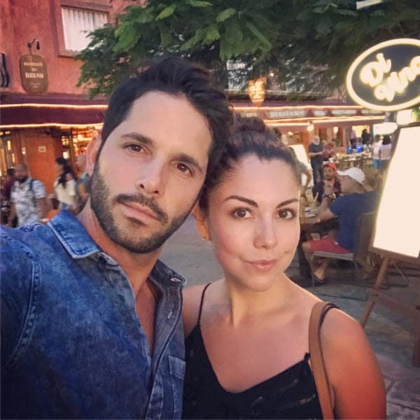 <b>Ilean</b> ha estado alejada de los melodramas desde hace algunos años.
<b>Se casó con su compañero de 'Atrévete a soñar' Lucas Velásquez</b>, en esta telenovela Cupido los flechó.