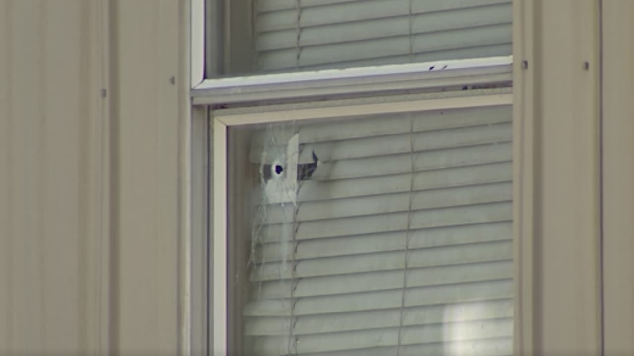 Las autoridades solicitan ayuda ciudadana con información que lleve a esclarecer este caso.