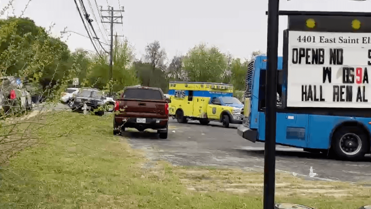 Arrestan a hombre que se mantuvo atrincherado en el sureste de Austin