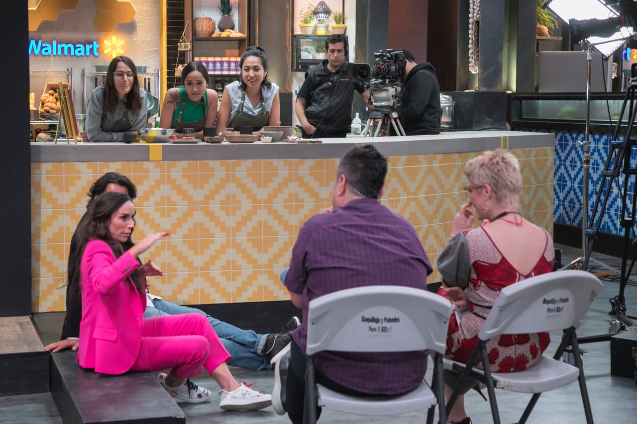 Las Merino tomaro notas de cada consejo del jurado: "Tomaremos en cuenta todo. Al final son críticas constructivas y queremos seguir en la competencia. Sólo esperamso no estar nominadas para el siguiente reto", explicaron.