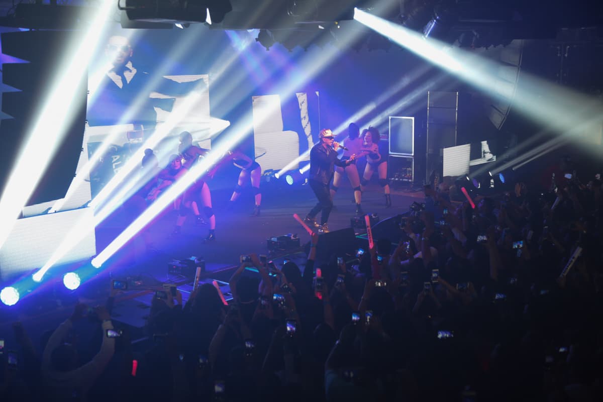 El cantante puertorriqueño Yandel llegó a Chicago en el Road to Innovation Tour de Nissan con lo mejor de su repertorio en un concierto privado en el Concord Music Hall.