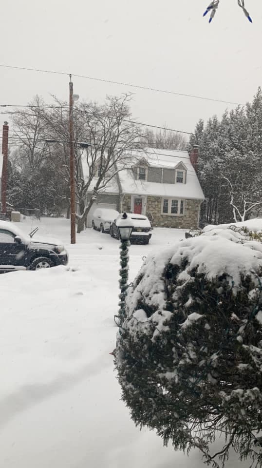 En Ewing, Nueva Jersey los vecindarios quedaron como una postal.