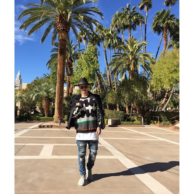 Otro que aprovechó muy bien su viaje a Latin GRAMMY fue el cantante J Balvin quien llegó con todo el 'style' para poder conquistar.