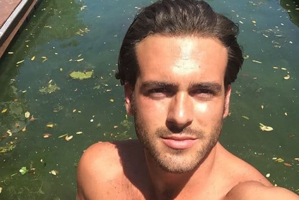 De hecho, confesó ser un gran fanático de la Banda El Recodo, con quienes dijo tener muy buena relación.