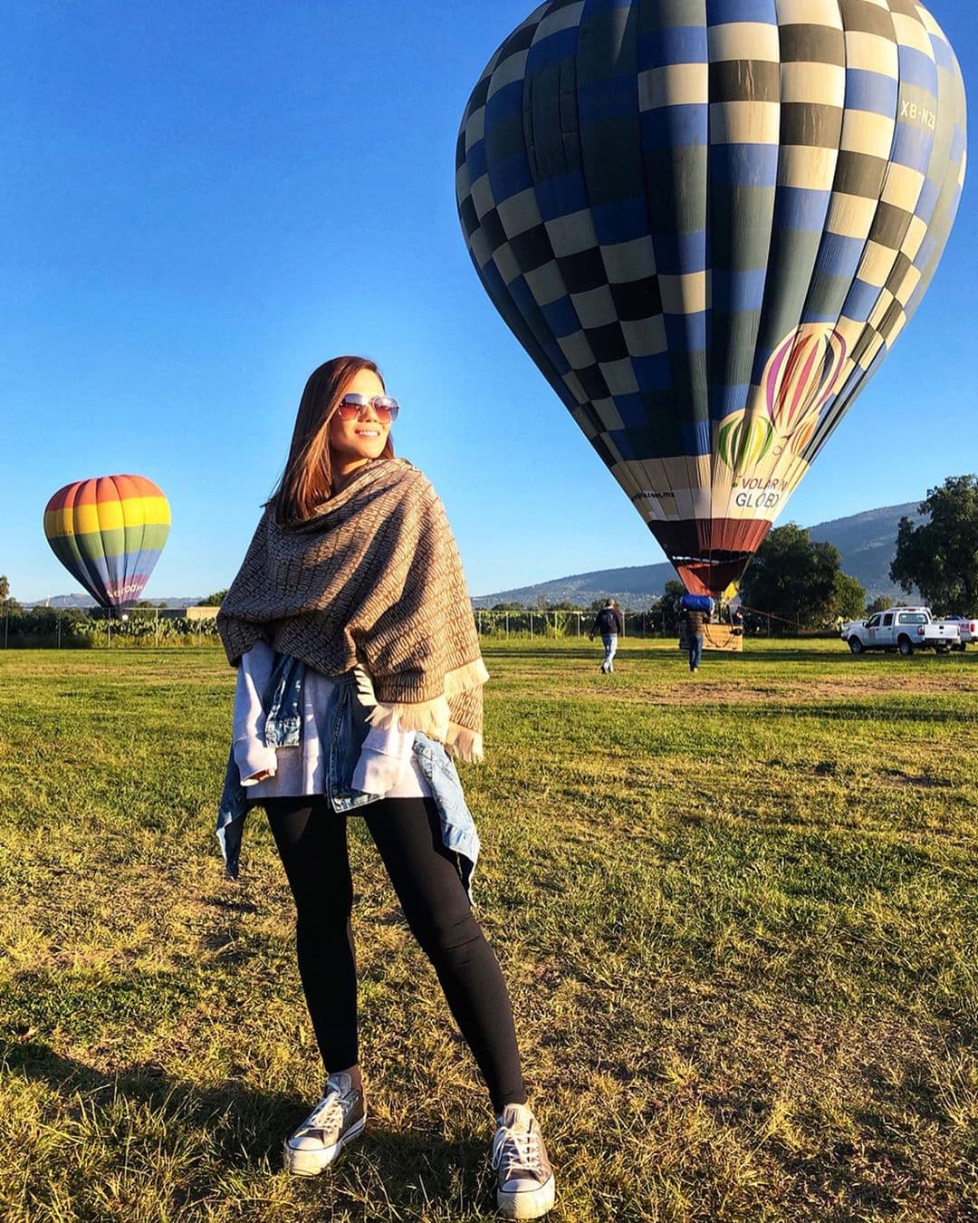 En su cuenta, Karina ha publicado diversas imágenes aprovechando la luz natural, logrando imágenes estéticas.