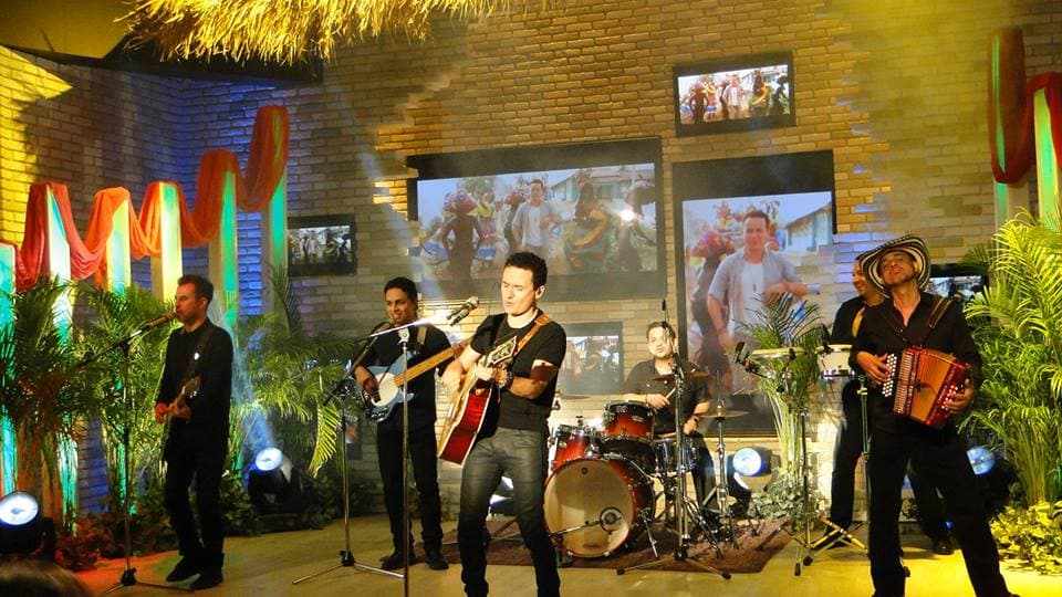 Fonseca nos deleitó con su hermosa voz. (21 de agosto)