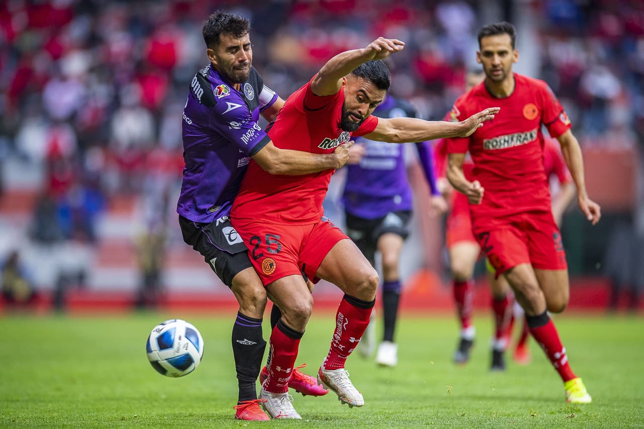 Ian González se estrena con el Toluca en el vibrante empate 2-2 frente a Mazatlán.