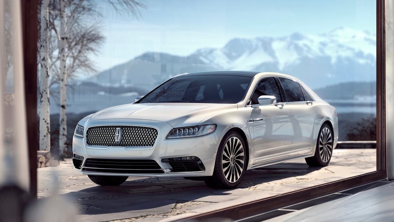 <h3 class="cms-h3-H3">4. Lincoln Continental </h3>
<br>
<br>El sedán grande de Lincoln alcanzó el cuarto lugar entre los 15 modelos más estadounidenses de 2018 con una calificación de contenido local de 
<b>82.5 puntos</b>. El Lincoln Continental es construido en la planta de ensamblaje de vehículos de Ford en Flat Rock, Michigan.