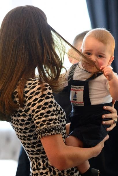 ¡Oh!, qué gran descubrimiento la melena de mamá.