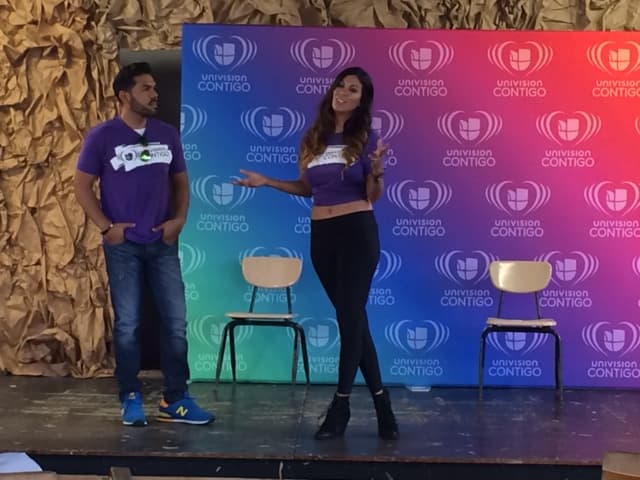 Los animadores de La Banda Soundcheck motivaron a los estudiantes a que sueñen en grande, que no se den por vencidos y que sigan estudiando para que se forjen como excelentes seres humanos, se destaquen y alcancen el éxito dondequiera que vayan.