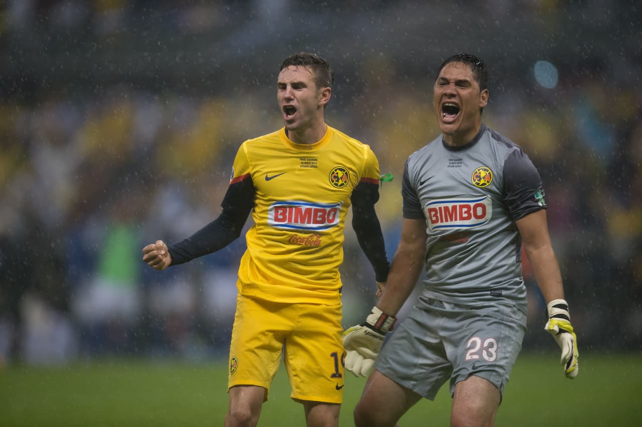 Las Águilas saldrían campeones en la tanda de penales para así lograr su decimoprimer título, con lo cual dejaron las letras “CR” en la Copa por debajo de la palabra “América”, una anécdota que hoy vive en la sala de trofeos del Club América.