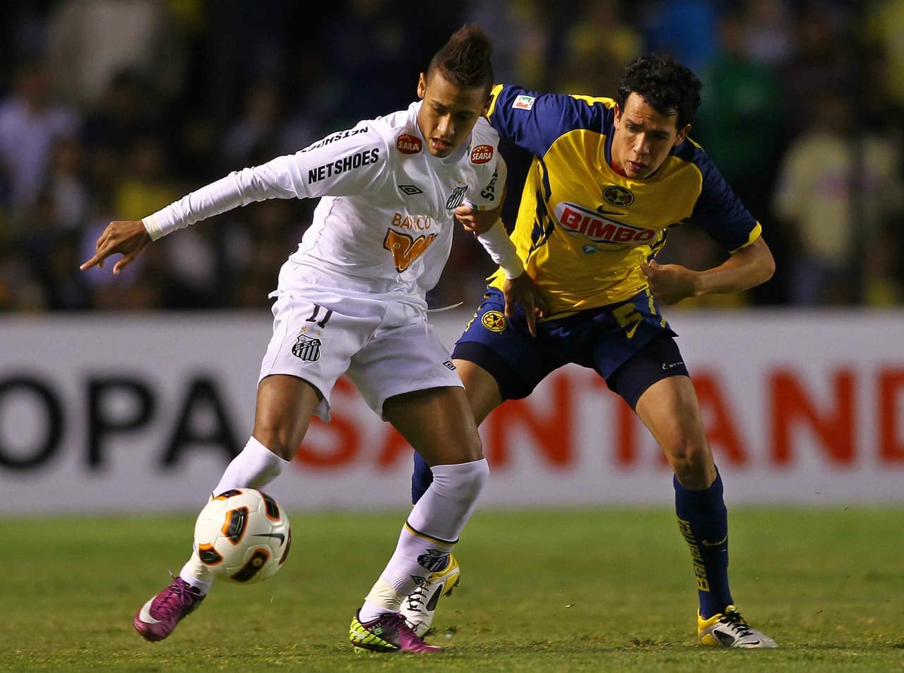 La banda irlandesa realizó un par de conciertos en el coloso de Santa Úrsula mientras que las Águilas tuvieron que jugar un partido de Liguilla ante Monarcas y uno de Copa Libertadores ante Santos de Brasil en el inmueble queretano.
