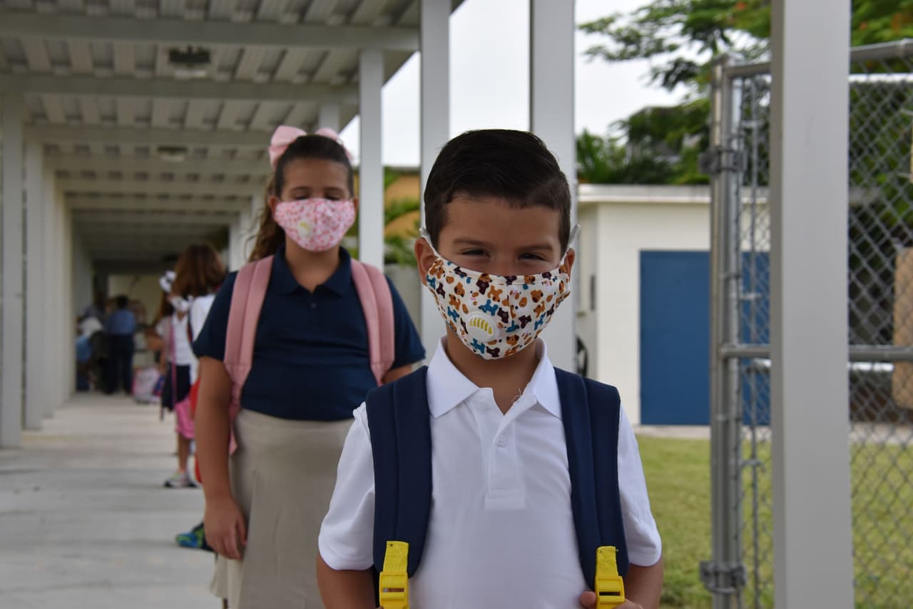 Sin contratiempos el regreso a las escuelas públicas en el condado Miami-Dade