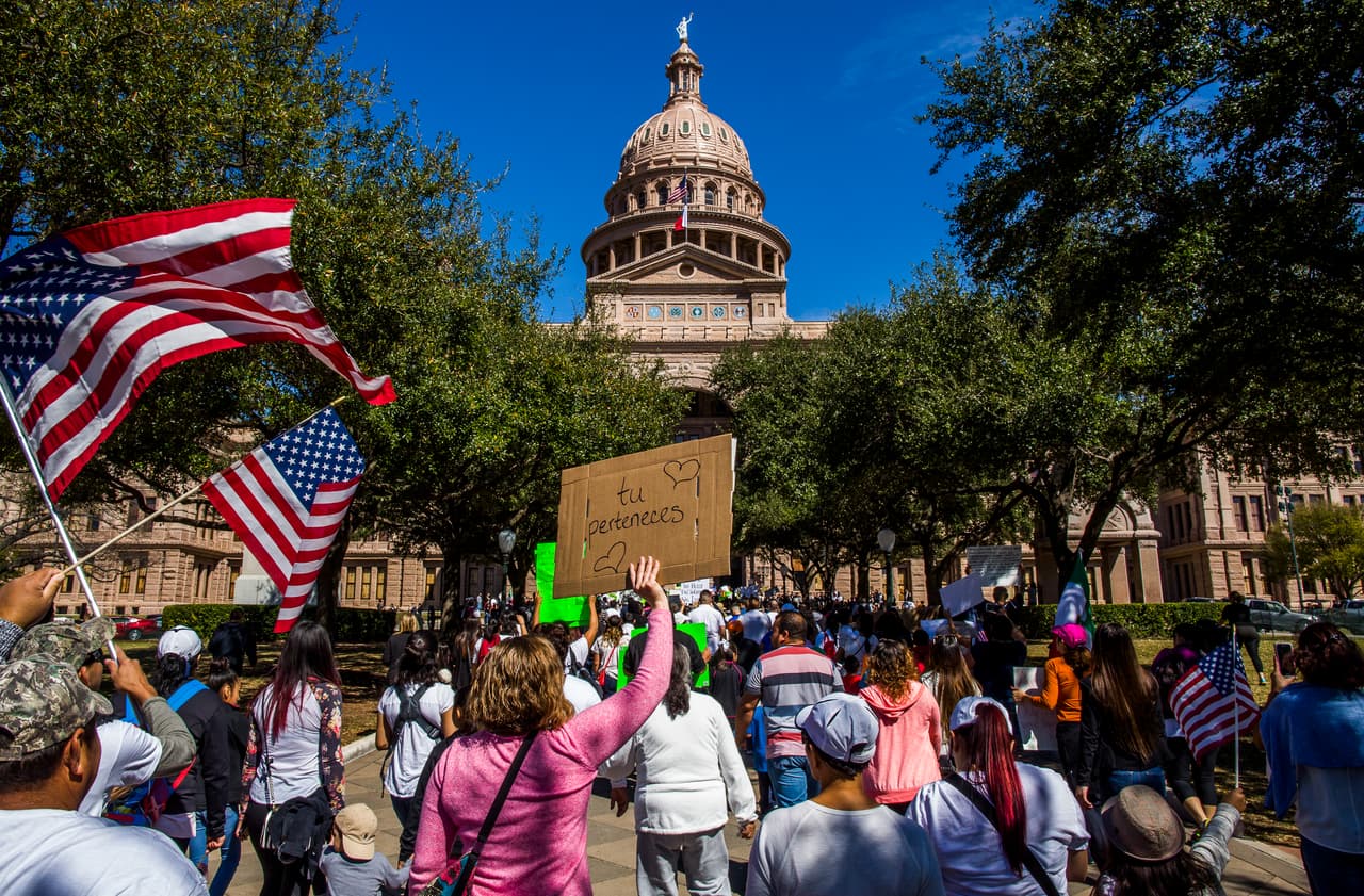 Seguidores de Donald Trump saldrán desde el Álamo hasta el Capitolio de Texas para protestar