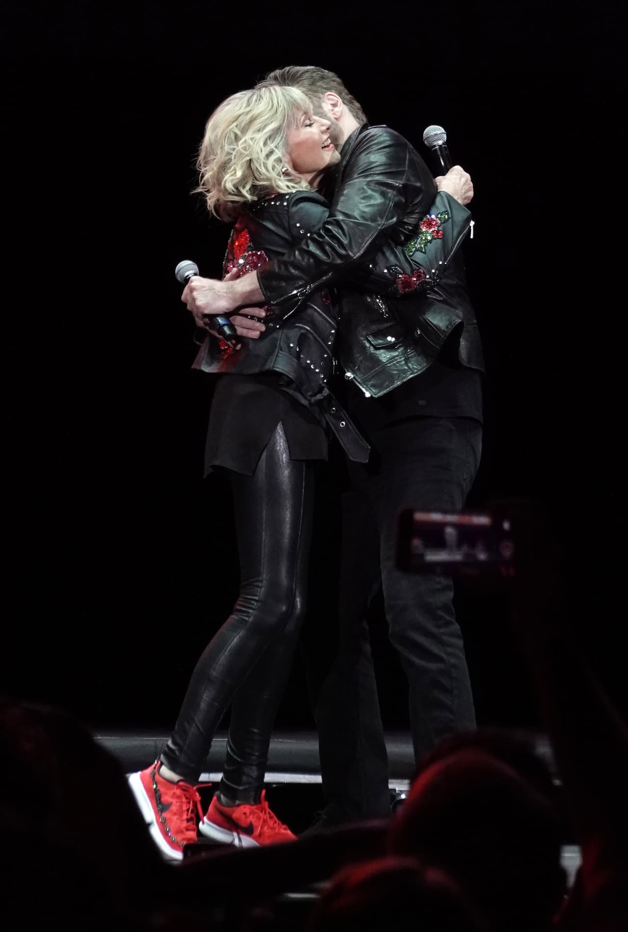 Y Travolta resultó tan cari˜ñoso como su personaje, Danny Zuko.