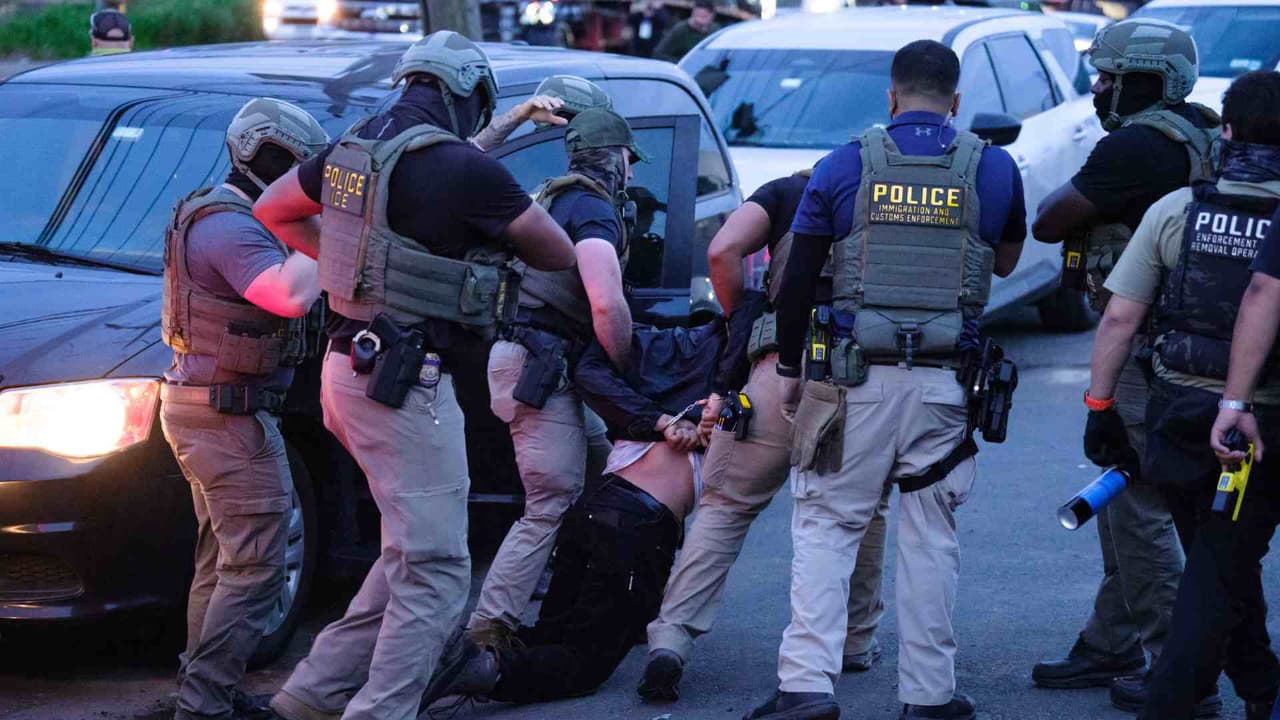 El Departamento de Policía de Houston registró 103 contactos con ICE en tres meses