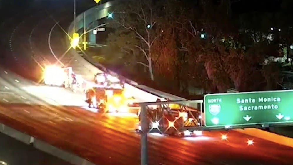 Lo que se sabe de los hechos que terminaron en la muerte de una bebé abandonada en una autopista de Los Ángeles